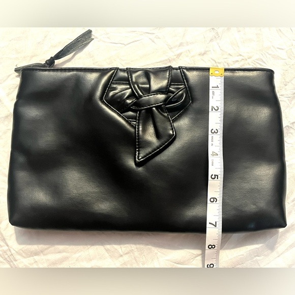 Almondo Originals Faux(?) Leather Black Clutch Bag - Picture 4 of 15